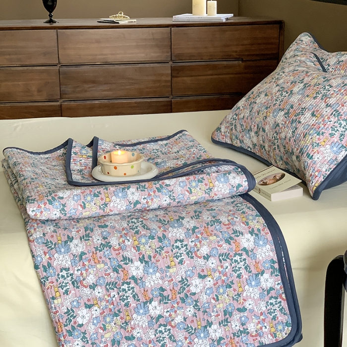 91家纺网 家纺一手货源 找家纺 汇庭 2023新款大鹅水洗棉床盖三件套 斯基庄园