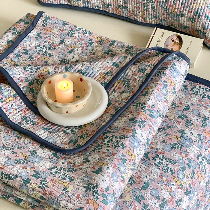 91家纺网 家纺一手货源 找家纺 汇庭 2023新款大鹅水洗棉床盖三件套 斯基庄园