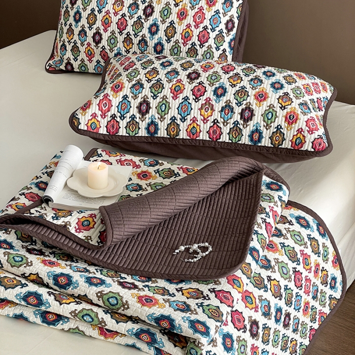 91家纺网 家纺一手货源 找家纺 汇庭 2023新款大鹅水洗棉床盖三件套 维亚庄园