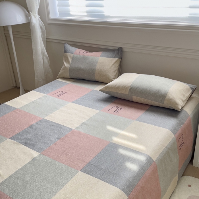 91家纺网 家纺一手货源 找家纺 居美良品 2025新款老粗布床单 浮光-红