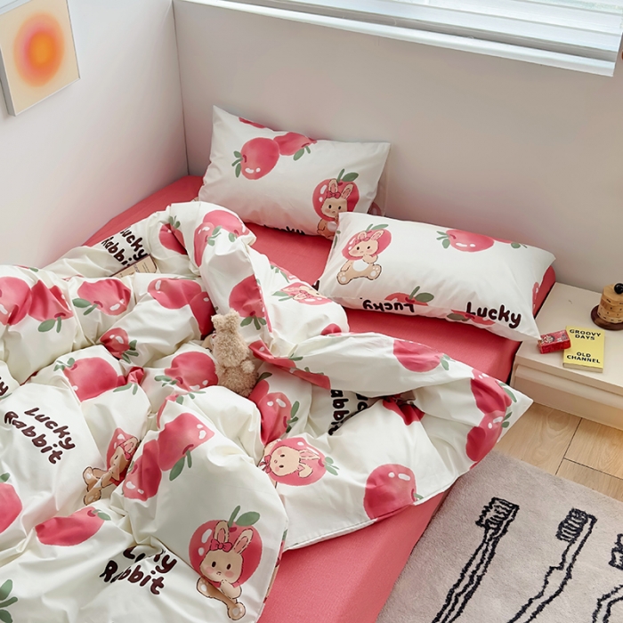 91家纺网 家纺一手货源 找家纺 怡家居 2023春夏新款全棉卡通系列四件套 佳佳小兔