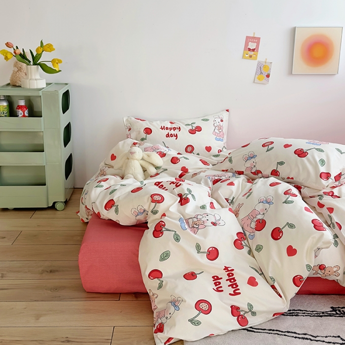 91家纺网 家纺一手货源 找家纺 怡家居 2023春夏新款全棉卡通系列四件套 樱桃小兔