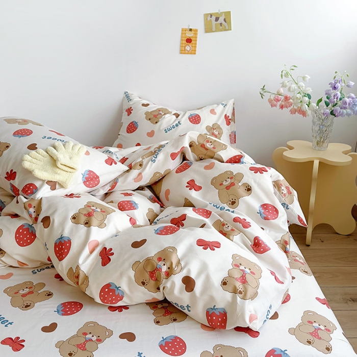 91家纺网 家纺一手货源 找家纺 怡家居 2023春夏新款全棉卡通系列四件套 贪吃熊