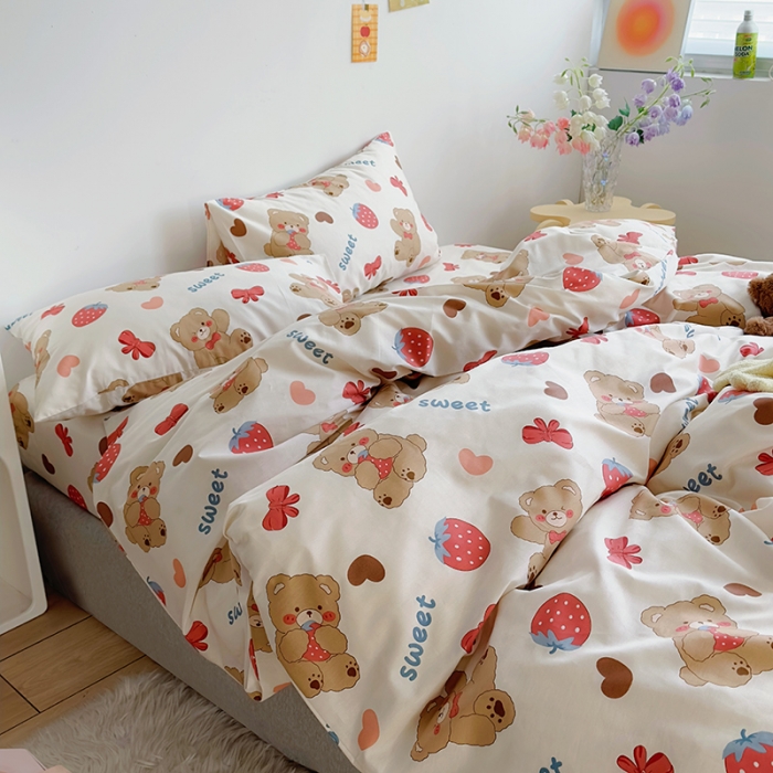 91家纺网 家纺一手货源 找家纺 怡家居 2023春夏新款全棉卡通系列四件套 贪吃熊