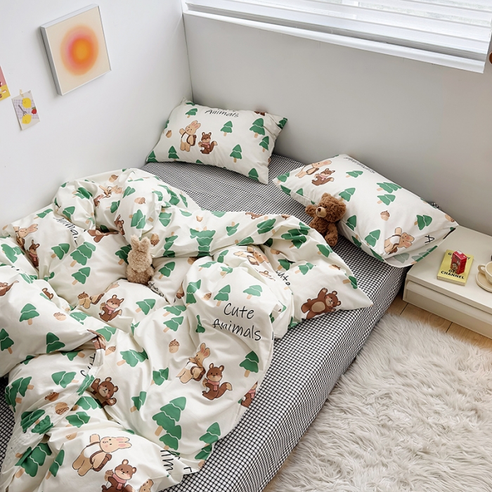 91家纺网 家纺一手货源 找家纺 怡家居 2023春夏新款全棉卡通系列四件套 森林派对