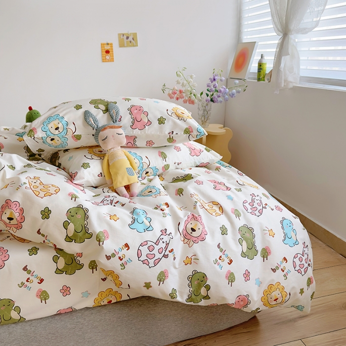 91家纺网 家纺一手货源 找家纺 怡家居 2023春夏新款全棉卡通系列四件套 森林狂欢