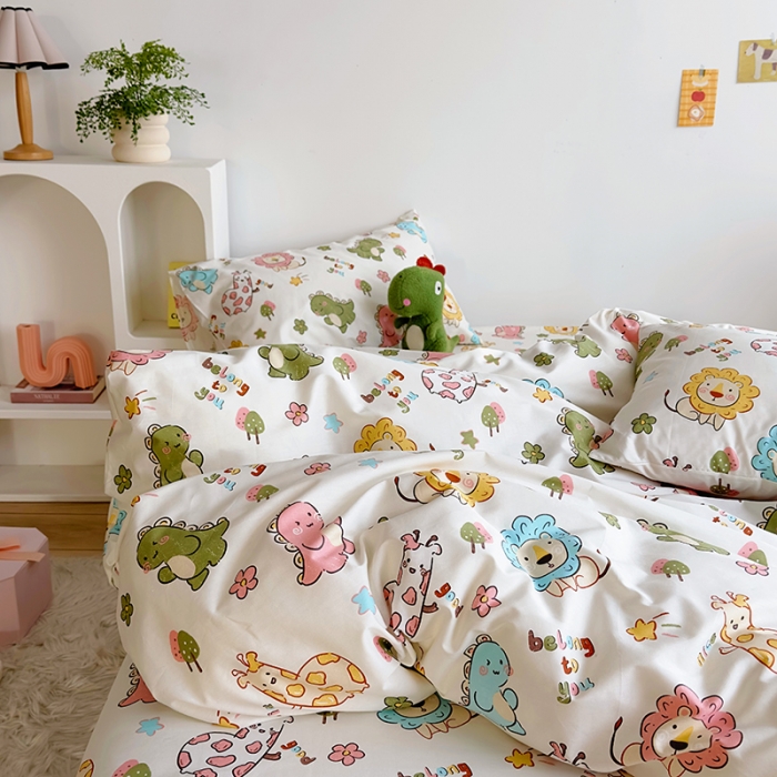 91家纺网 家纺一手货源 找家纺 怡家居 2023春夏新款全棉卡通系列四件套 森林狂欢