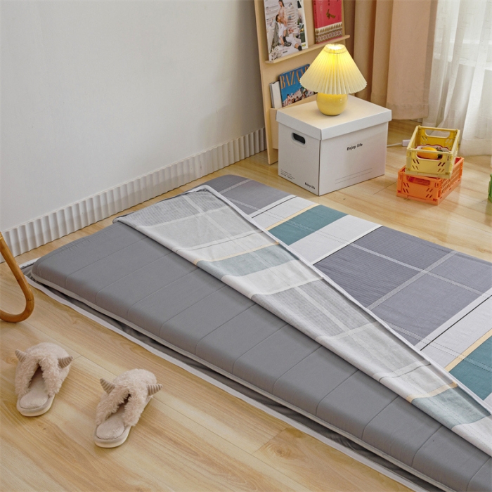 91家纺网 家纺一手货源 找家纺 凌云 2025新款AB版全棉加宝宝绒系列床垫套 波尔兰卡绿