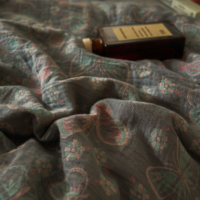 91家纺网 家纺一手货源 找家纺 吾秀 2023新款复古风A类全棉双层纱棉花夏被 蝶恋