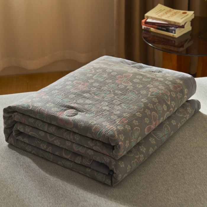 91家纺网 家纺一手货源 找家纺 吾秀 2023新款复古风A类全棉双层纱棉花夏被 蝶恋