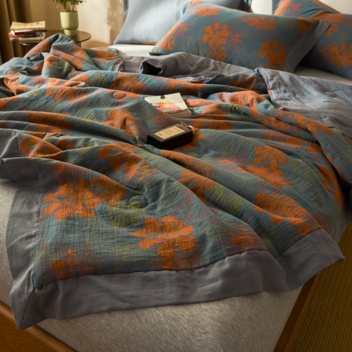 91家纺网 家纺一手货源 找家纺 吾秀 2023新款复古风A类全棉双层纱棉花夏被 拾光