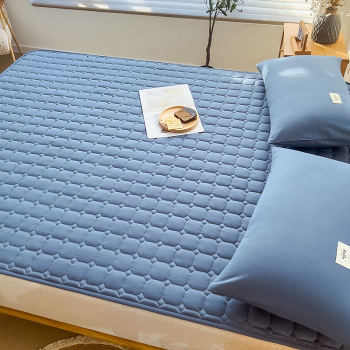 91家纺网 家纺一手货源 找家纺 （总）雯豆2023新款A类四季款床垫床护垫软垫床褥子单人双人学生垫