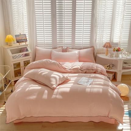 91家纺网 家纺一手货源 找家纺 席佬大2025新款马卡龙色华夫格提花贝壳边四件套 华夫格-柔粉