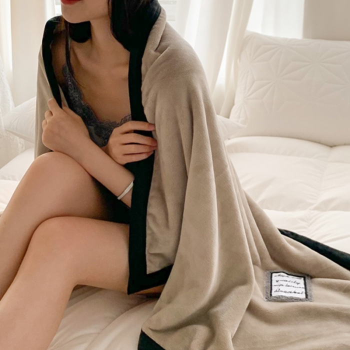 91家纺网 家纺一手货源 找家纺 苏木年华 2023新款加厚法兰绒牛奶绒午睡毯办公室用毯 深邃棕