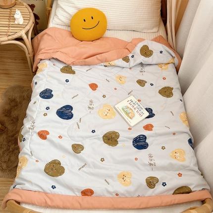 91家纺网 家纺一手货源 找家纺 （总）嗨生活 2025新款水洗棉手包边幼儿园儿童夏被（爆款）