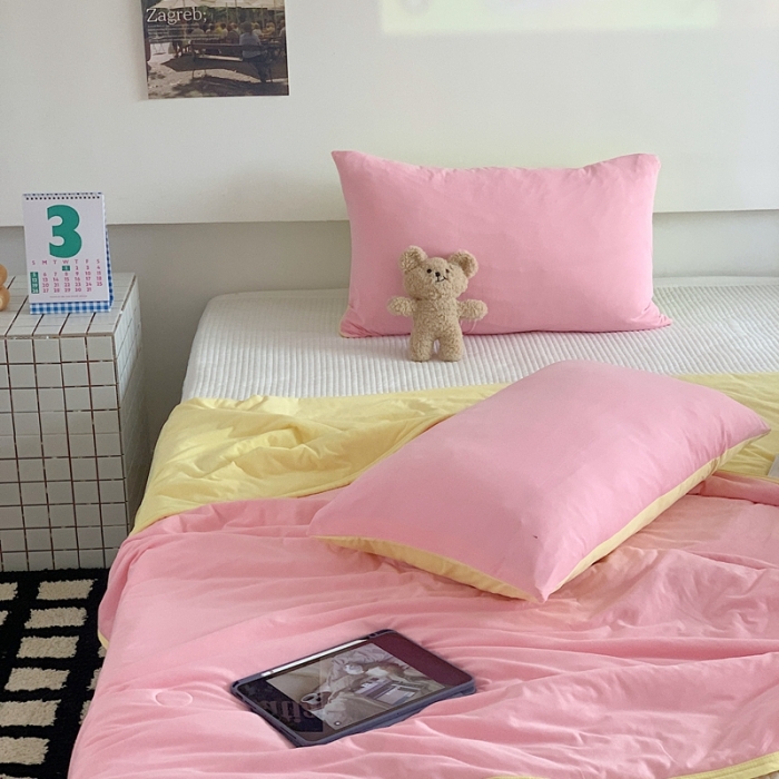 91家纺网 家纺一手货源 找家纺 星期八 2023马卡龙针织棉大豆夏被 粉黄