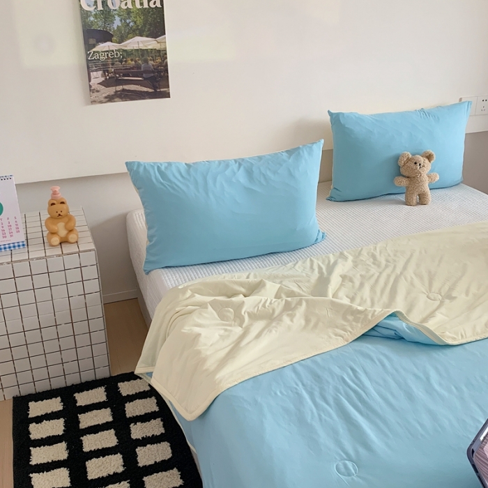 91家纺网 家纺一手货源 找家纺 星期八 2023马卡龙针织棉大豆夏被 蓝黄