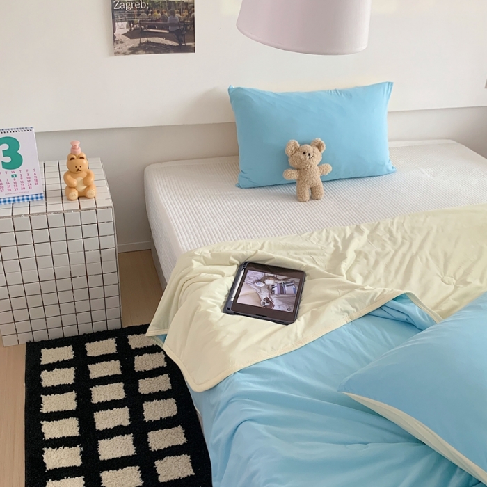 91家纺网 家纺一手货源 找家纺 星期八 2023马卡龙针织棉大豆夏被 蓝黄