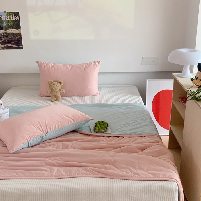 91家纺网 家纺一手货源 找家纺 星期八 2023马卡龙针织棉大豆夏被 藕粉豆绿