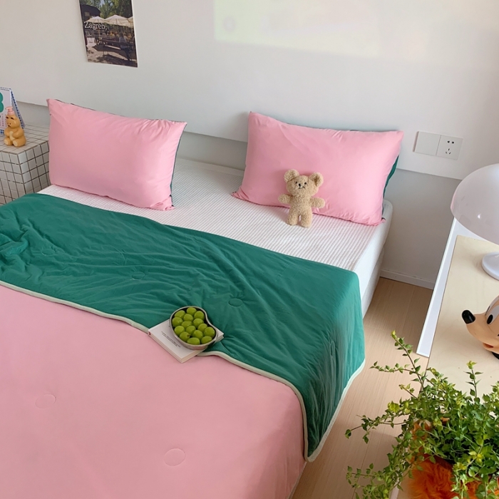 91家纺网 家纺一手货源 找家纺 星期八 2023马卡龙针织棉大豆夏被 浅粉绿