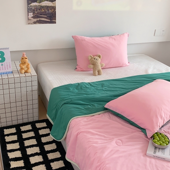 91家纺网 家纺一手货源 找家纺 星期八 2023马卡龙针织棉大豆夏被 浅粉绿