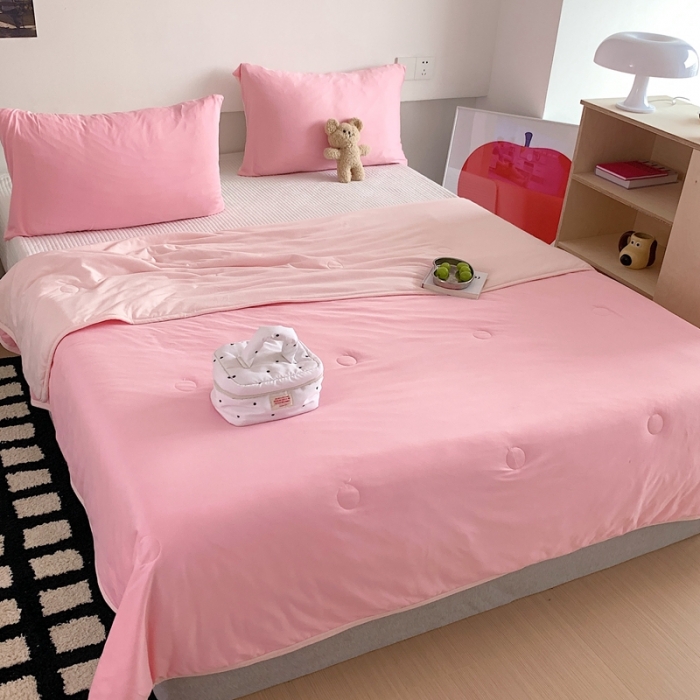 91家纺网 家纺一手货源 找家纺 星期八 2023马卡龙针织棉大豆夏被 深粉浅粉