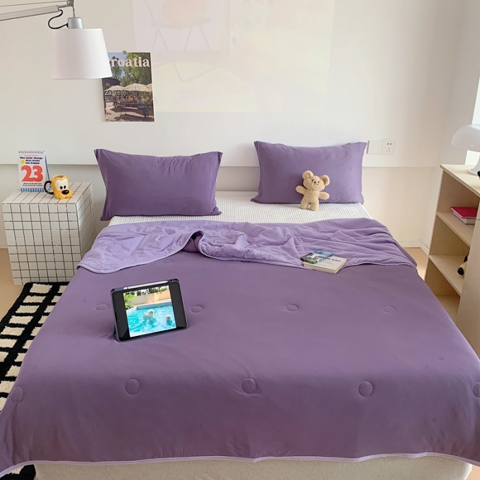 91家纺网 家纺一手货源 找家纺 星期八 2023马卡龙针织棉大豆夏被 深紫浅紫