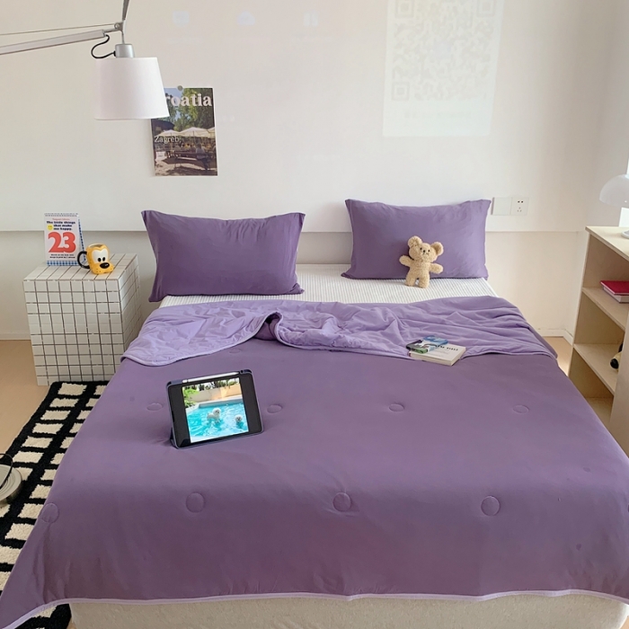 91家纺网 家纺一手货源 找家纺 星期八 2023马卡龙针织棉大豆夏被 深紫浅紫