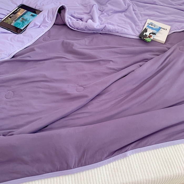 91家纺网 家纺一手货源 找家纺 星期八 2023马卡龙针织棉大豆夏被 深紫浅紫