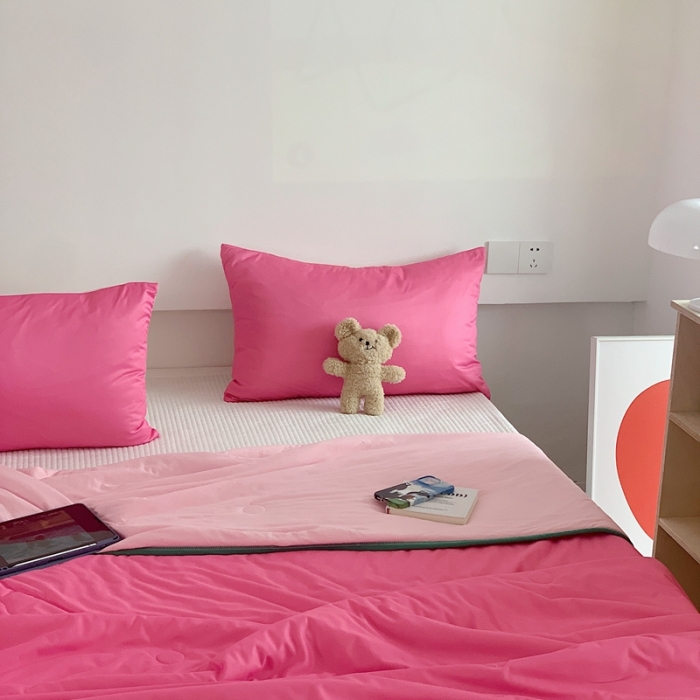 91家纺网 家纺一手货源 找家纺 星期八 2023马卡龙针织棉大豆夏被 桃粉深绿