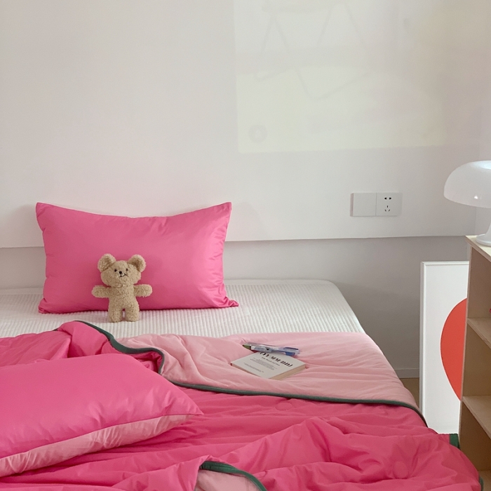 91家纺网 家纺一手货源 找家纺 星期八 2023马卡龙针织棉大豆夏被 桃粉深绿