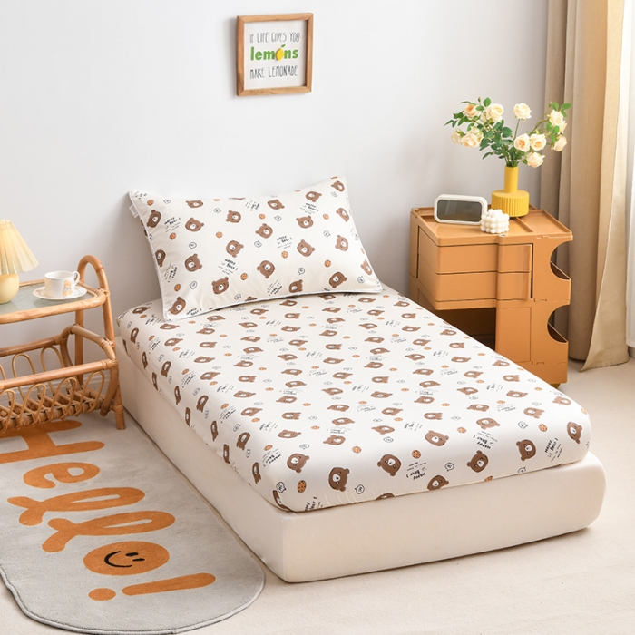 91家纺网 家纺一手货源 找家纺 ds生活馆 2025新款幼儿园学生60支贡缎长绒棉纯棉单床笠 饼干熊