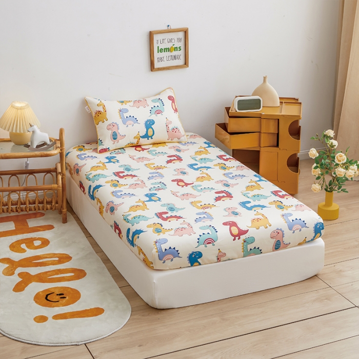 91家纺网 家纺一手货源 找家纺 ds生活馆 2025新款幼儿园学生60支贡缎长绒棉纯棉单床笠 快乐恐龙