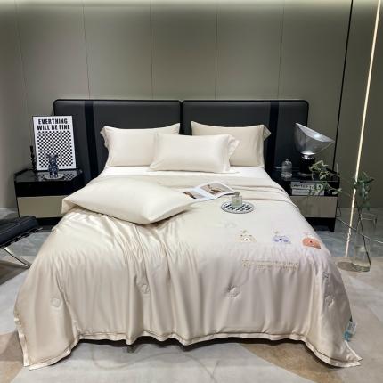 91家纺网 家纺一手货源 找家纺 (总) 米洛贝伊 2023新款莫代尔羽丝棉夏被-风的故事系列