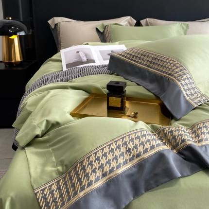 91家纺网 家纺一手货源 找家纺 奥汀洛2024新品工艺款水洗冰丝真丝刺绣直播四件套