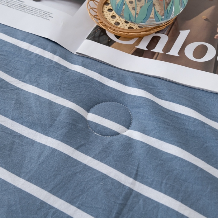 91家纺网 家纺一手货源 找家纺 森林人 2023新款A类无印风水洗棉大豆夏被 条纹蓝