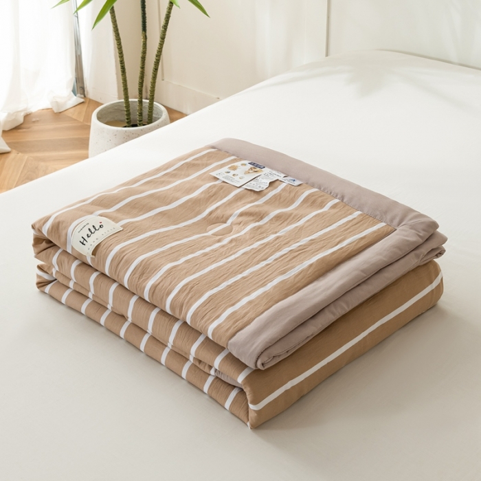 91家纺网 家纺一手货源 找家纺 森林人 2023新款A类无印风水洗棉大豆夏被 条纹咖