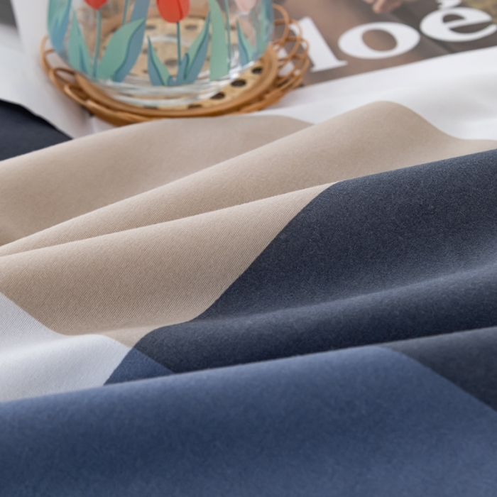 91家纺网 家纺一手货源 找家纺 森林人 2023新款A类无印风水洗棉大豆夏被 蓝大格