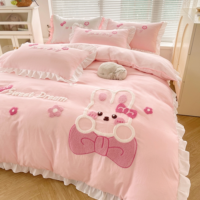 91家纺网 家纺一手货源 找家纺 （总）泉欣家纺 2024新款美美兔毛巾绣四件套（专版花型）