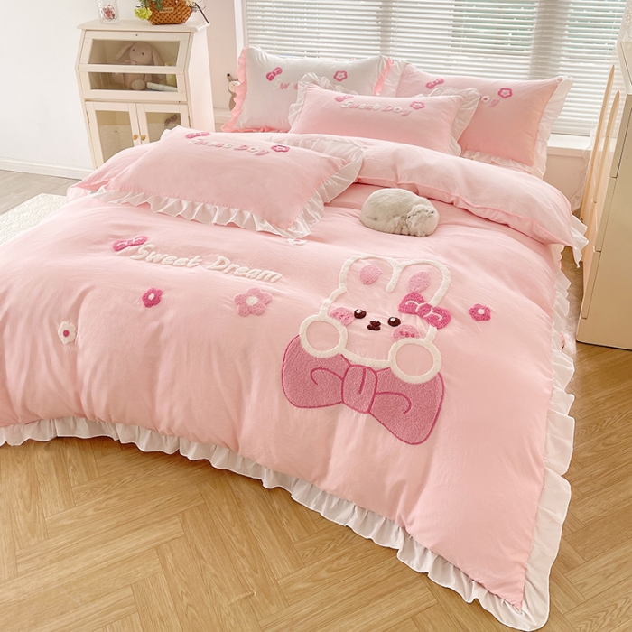 91家纺网 家纺一手货源 找家纺 泉欣家纺 2024新款美美兔毛巾绣四件套 美美兔~粉玉