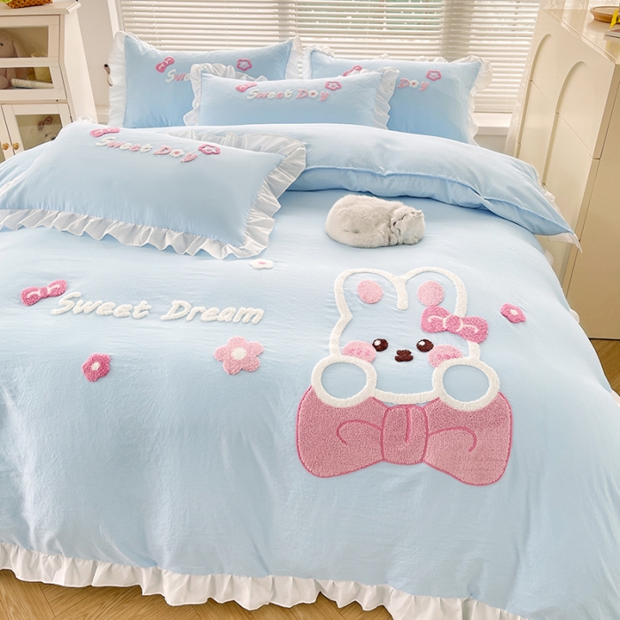 91家纺网 家纺一手货源 找家纺 泉欣家纺 2024新款美美兔毛巾绣四件套 美美兔~浅蓝