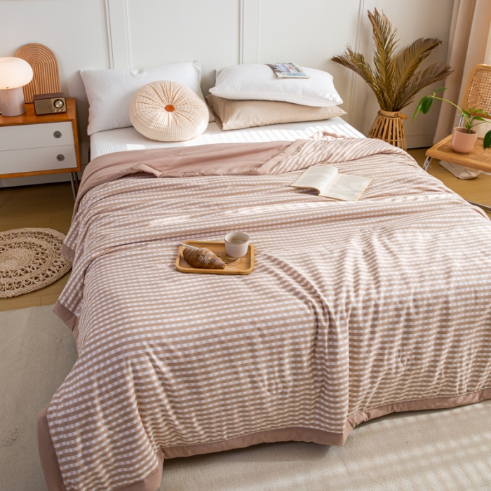 91家纺网 家纺一手货源 找家纺 羋多家纺 2023年新款日式手工包德芙棉磨毛夏被 良品-奶咖