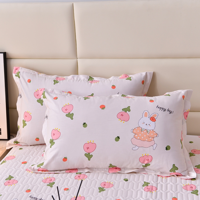 91家纺网 家纺一手货源 找家纺 床笠人家 2025新款全棉夹棉防水床垫 花季兔