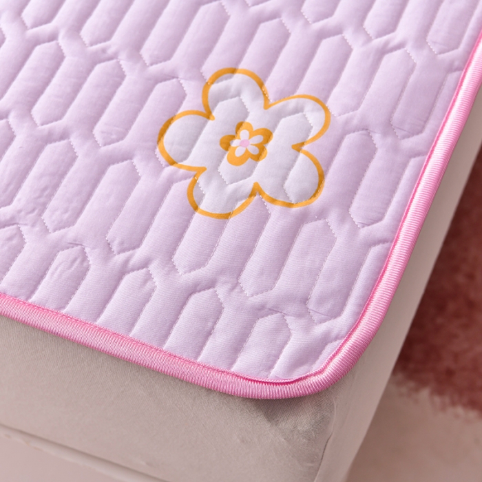 91家纺网 家纺一手货源 找家纺 床笠人家 2025新款全棉夹棉防水床垫 乐天熊