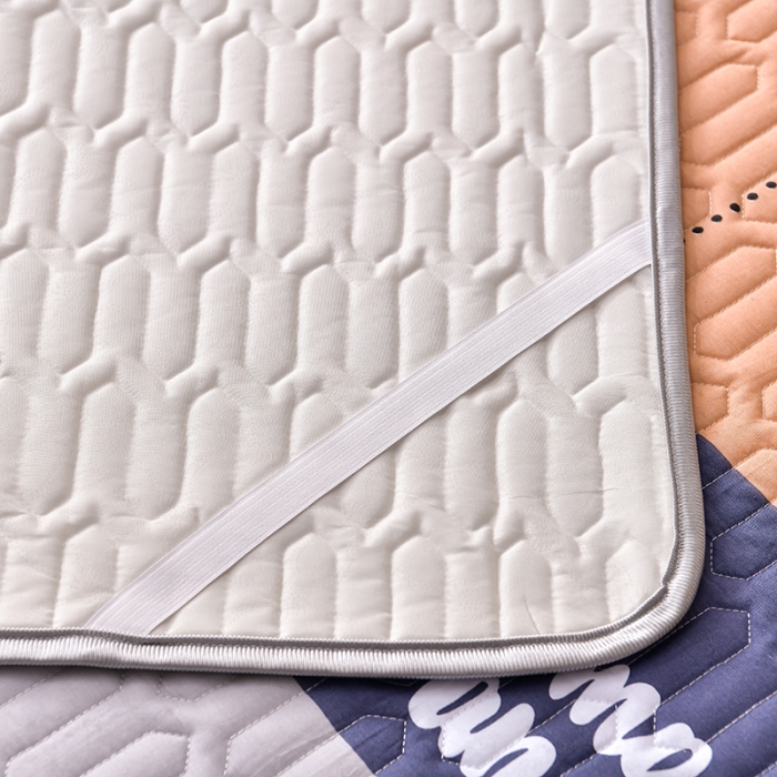 91家纺网 家纺一手货源 找家纺 床笠人家 2025新款全棉夹棉防水床垫 太空旅行