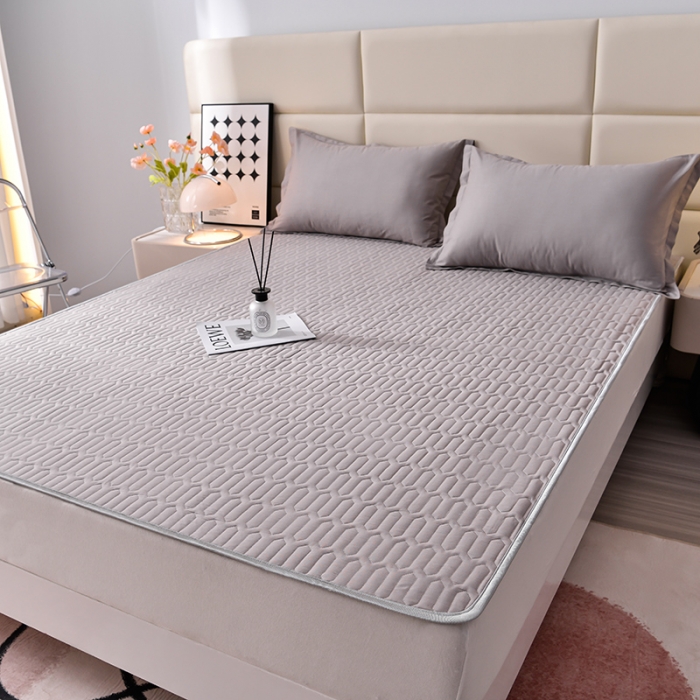 91家纺网 家纺一手货源 找家纺 床笠人家 2025新款全棉夹棉防水床垫 摩卡灰