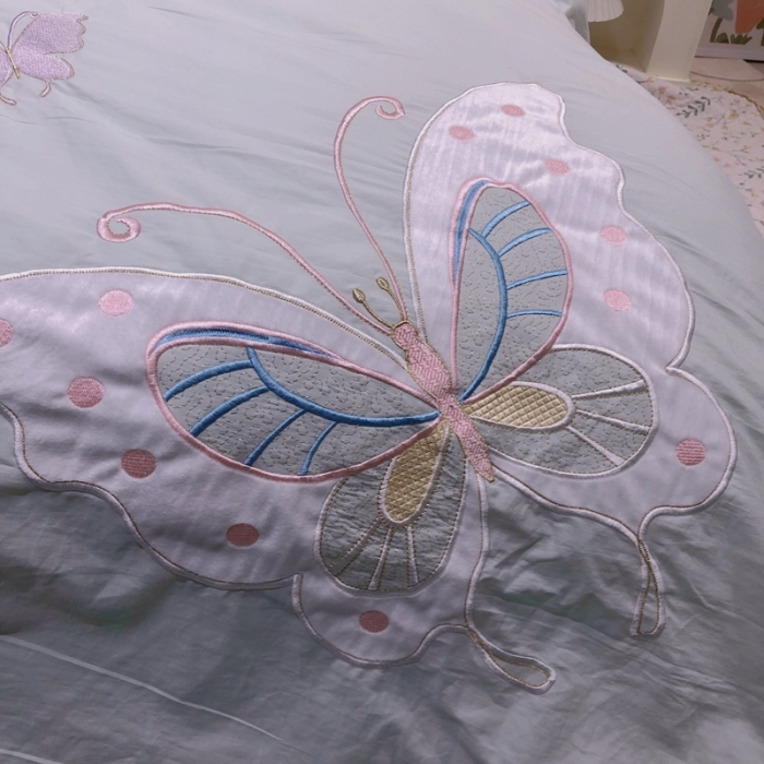 91家纺网 家纺一手货源 找家纺 梵克保罗 新款母婴级全棉水洗棉绣花四件套-蝴蝶夫人 蝴蝶夫人-绿