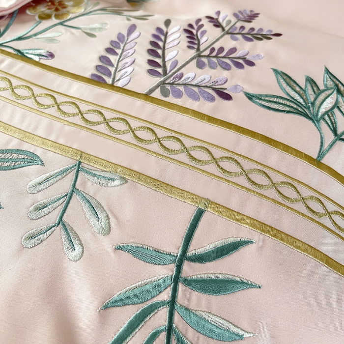 91家纺网 家纺一手货源 找家纺 梵克保罗 春夏新款轻奢刺绣贡缎冰丝天丝棉四件套-华尔兹 华尔兹-玫瑰粉