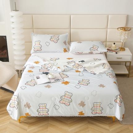 91家纺网 家纺一手货源 找家纺 （总)千逸虹2024新款A类冰淇淋凉感丝夏被可机洗空调被夏凉被大豆夏被