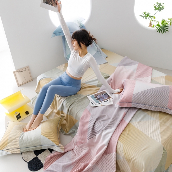 91家纺网 家纺一手货源 找家纺 榻尚 2024新款竹纤维印花夏凉席三件套 多彩 粉